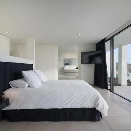 Holiday home Aqualeo